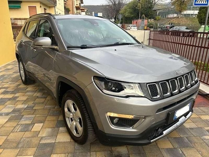 Usata Jeep Compass Limited 140 CV (102 kW) 2017 Argento SUV