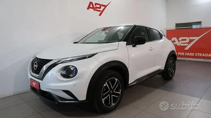 Usata Nissan Juke N-Connecta 114 CV (83 kW) 2025 Bianco SUV