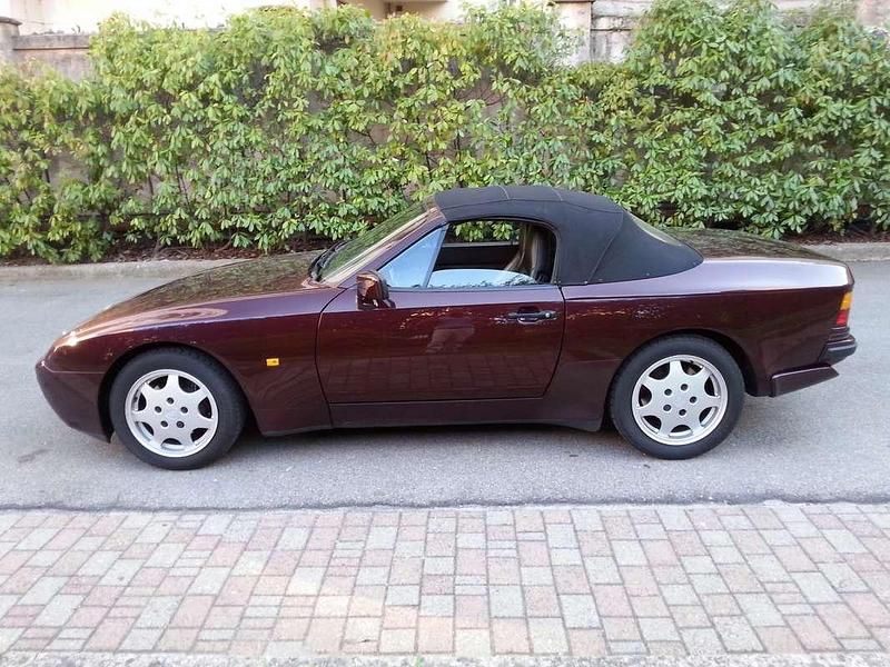 Usata Porsche 944 211 CV (155 kW) 1990 Lilla Cabrio