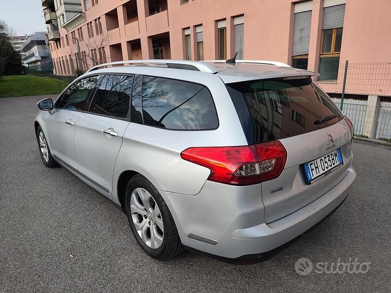 Usata Citroën C5 180 CV (132 kW) 2017 Grigio Station wagon