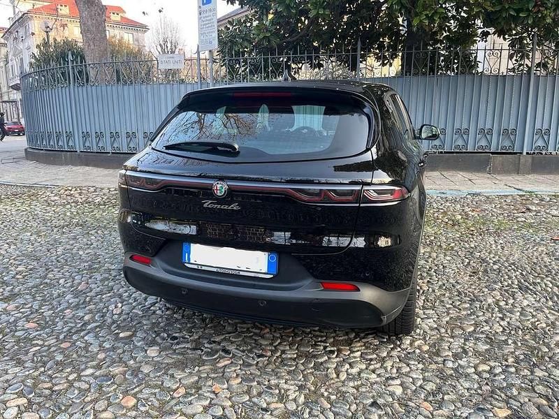 Usata Alfa Romeo Tonale Super 131 CV (96 kW) 2023 Nero SUV