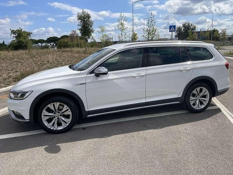 Usata 2017 VW Passat Alltrack Station wagon | 15.900 € (Buon prezzo) - Immagine 1/4