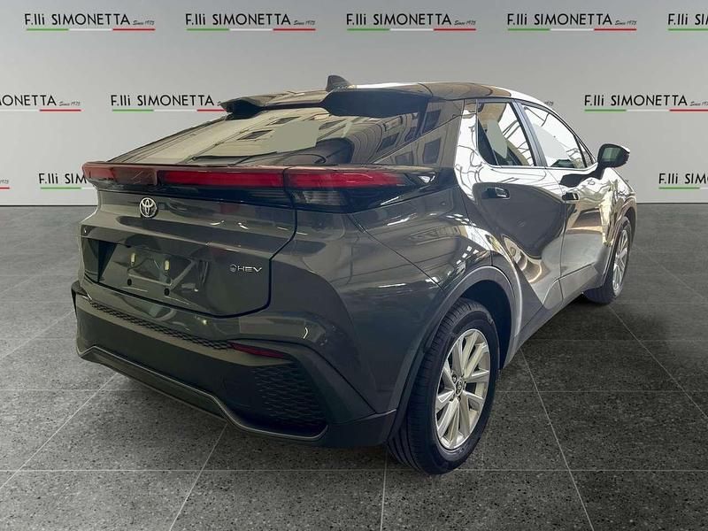 Nuova Toyota C-HR Active 140 CV (102 kW) 2026 Grigio SUV