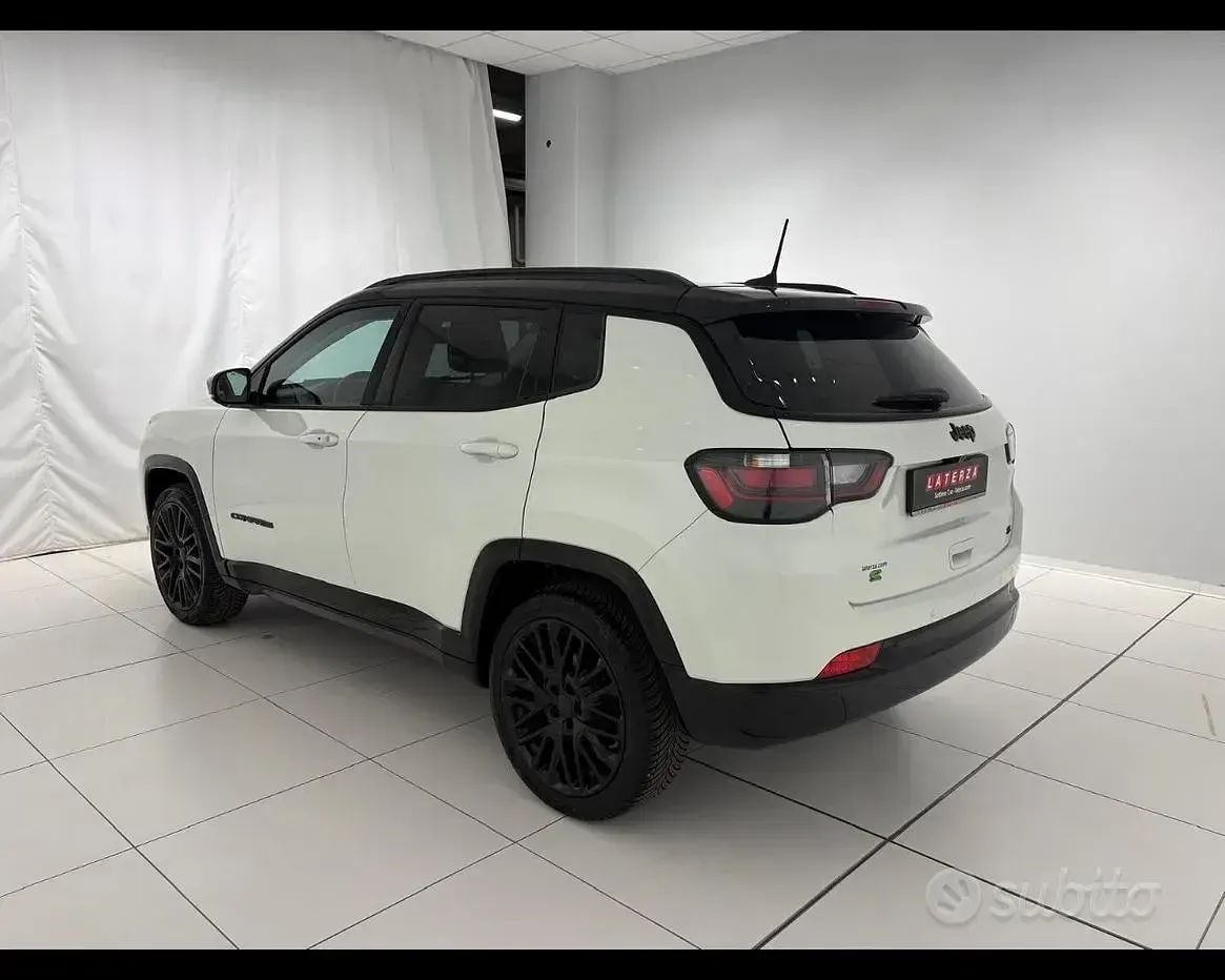 Usata Jeep Compass 130 CV (95 kW) 2023 Bianco SUV