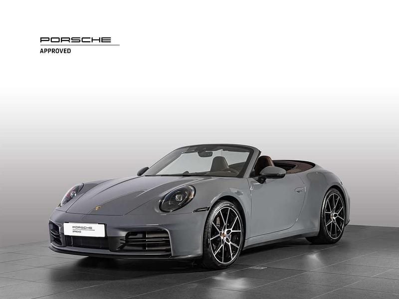 Usata Porsche 992 Sport 394 CV (289 kW) 2025 Grigio ardesia neo Cabrio