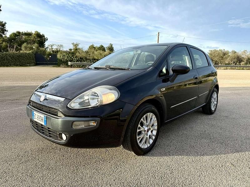 Usata Fiat Punto Evo Dynamic 75 CV (55 kW) 2010 Nero Utilitaria