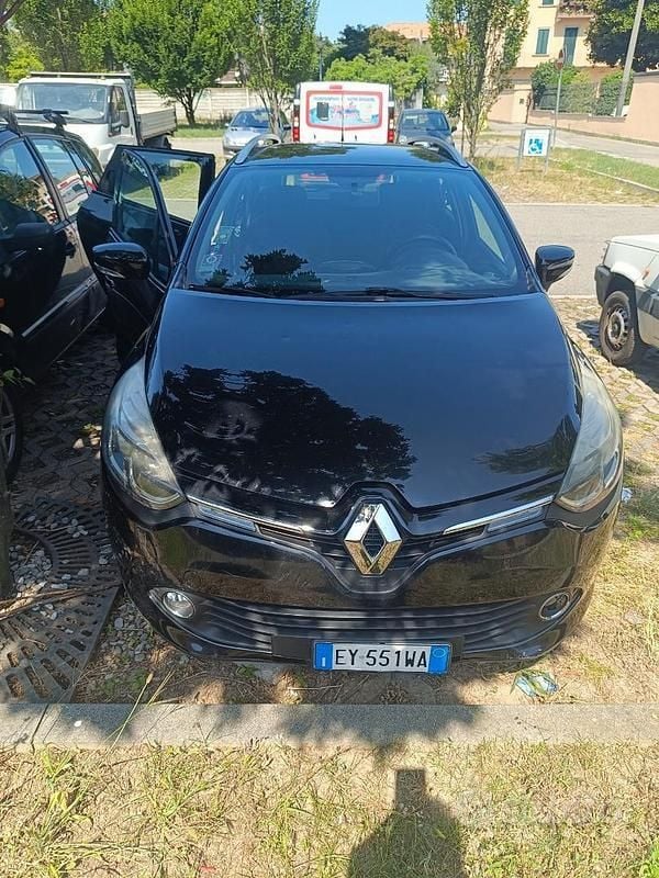 Usata Renault Clio IV 75 CV (55 kW) 2015 Nero Utilitaria