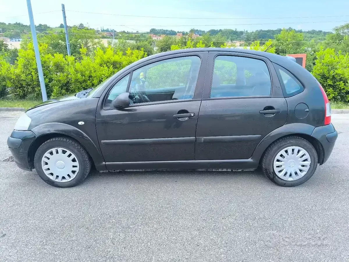 Usata Citroën C3 68 CV (50 kW) 2007 Nero Berlina