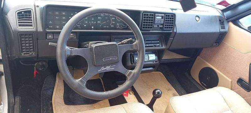 Usata Fiat Ritmo S 84 CV (61 kW) 1985 Bianco Cabrio