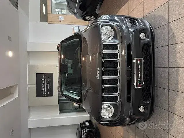 Usata Jeep Renegade Limited 131 CV (96 kW) 2022 Grigio SUV
