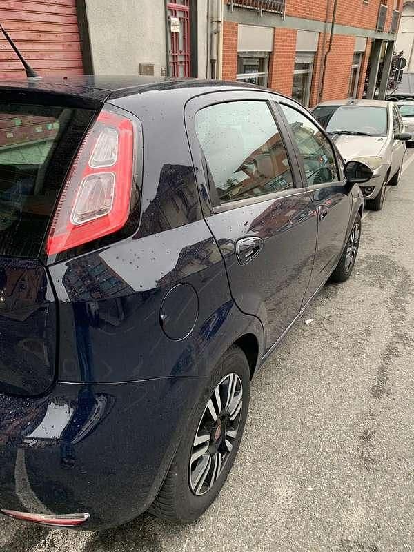Usata Fiat Punto Lounge 84 CV (61 kW) 2014 Utilitaria