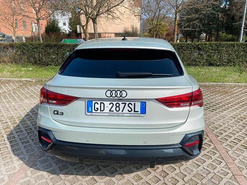 Usata Audi Q3 Sportback 150 CV (110 kW) 2020 SUV