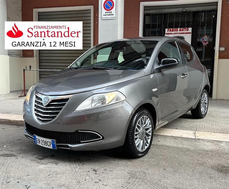 Usata Lancia Ypsilon S 95 CV (69 kW) 2012 Grigio Utilitaria