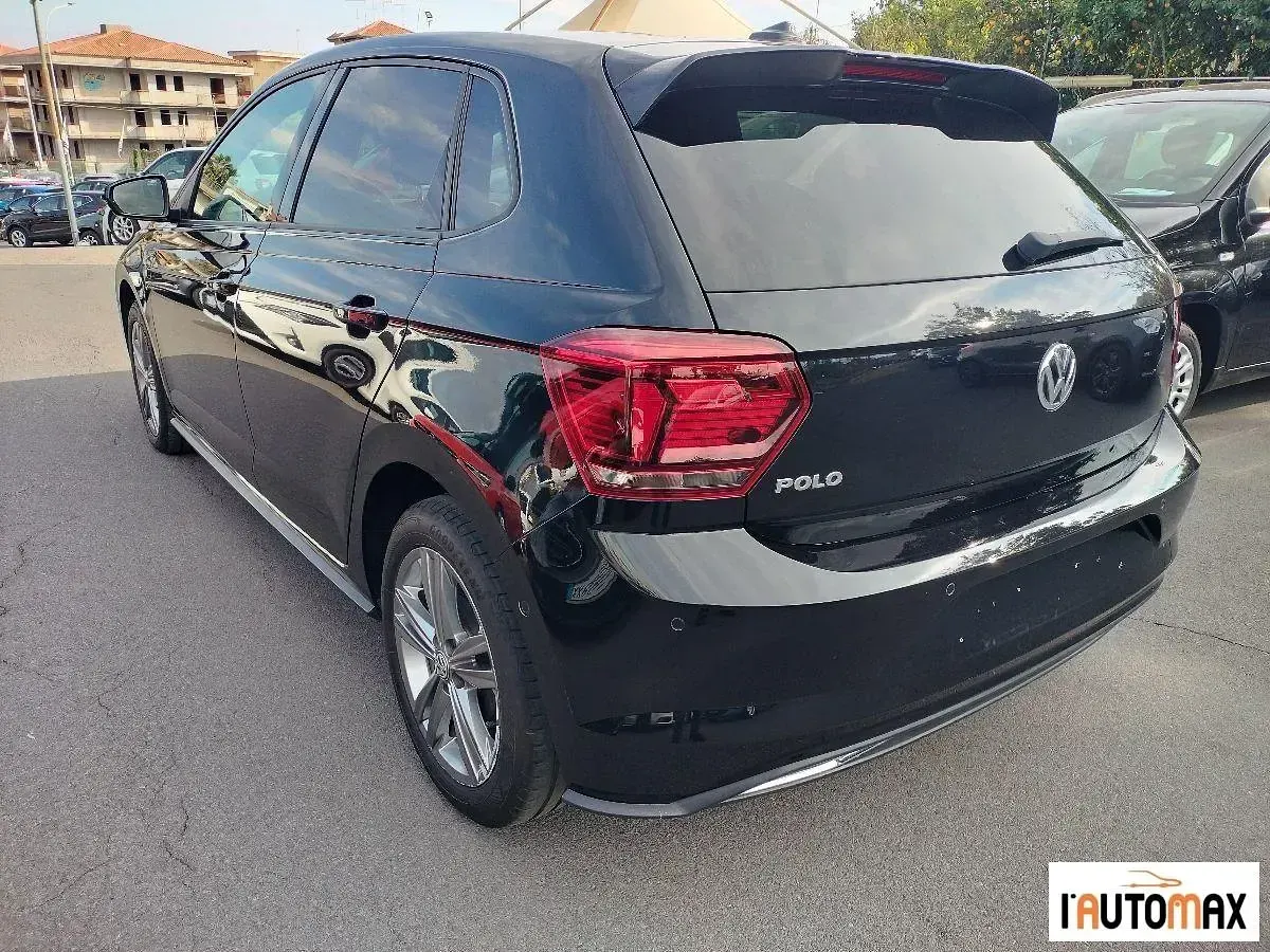 Usata VW Polo R-line 95 CV (69 kW) 2020 Nero Berlina