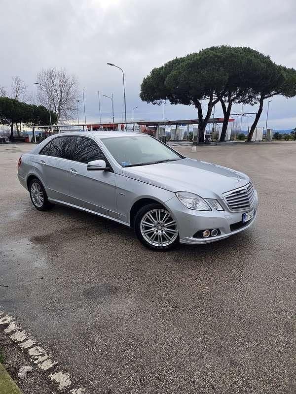 Usata Mercedes E250 Elegance 204 CV (150 kW) 2009 Berlina