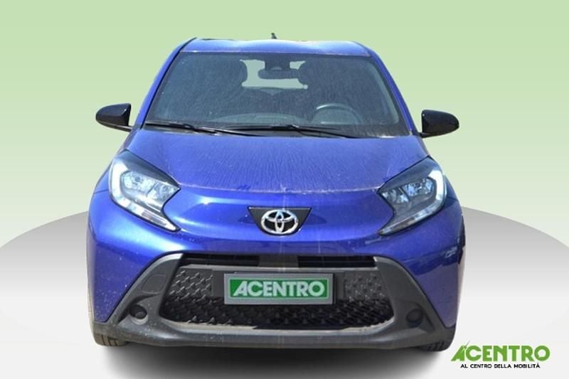 Usata Toyota Aygo X Active 72 CV (52 kW) 2025 Blu SUV