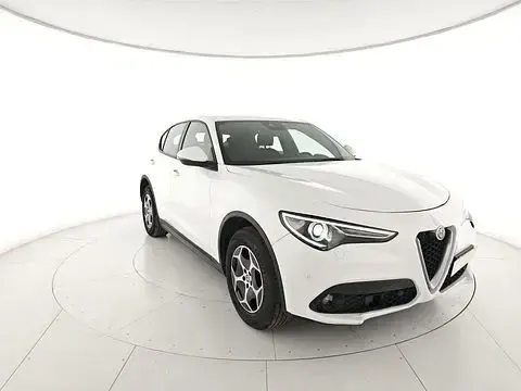 Usata Alfa Romeo Stelvio Business 190 CV (139 kW) 2022 SUV
