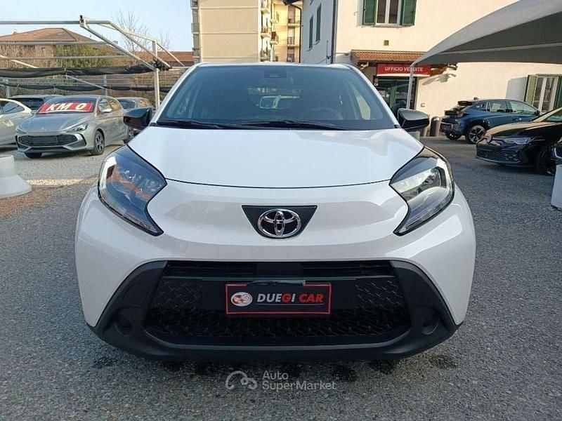 Nuova Toyota Aygo X Active 72 CV (52 kW) 2026 Bianco SUV