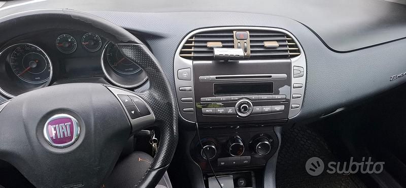 Usata Fiat Bravo 120 CV (88 kW) 2007 Marrone Utilitaria