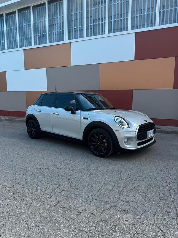 Usata Mini Cooper 116 CV (85 kW) 2018 Utilitaria