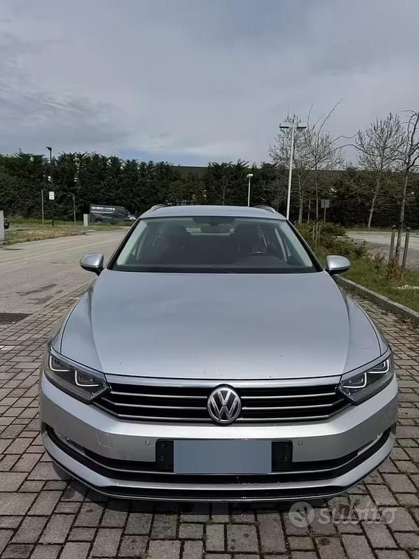 Usata VW Passat Executive 2016 Grigio Station wagon