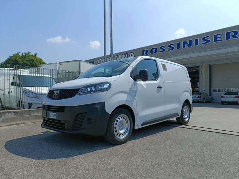 Usata Fiat Scudo Business 120 CV (88 kW) 2022 Bianco Furgone