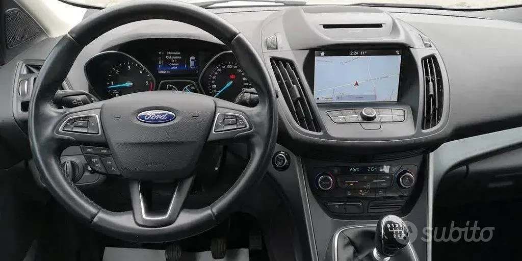 Usata Ford Kuga Business Edition 120 CV (88 kW) 2019 Bianco SUV