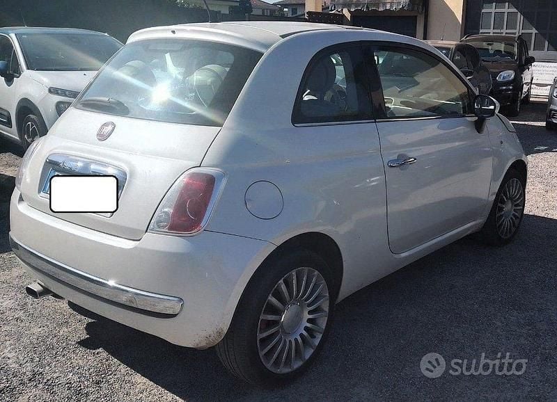 Usata Fiat 500 Lounge 100 CV (73 kW) 2009 Bianco Cabrio