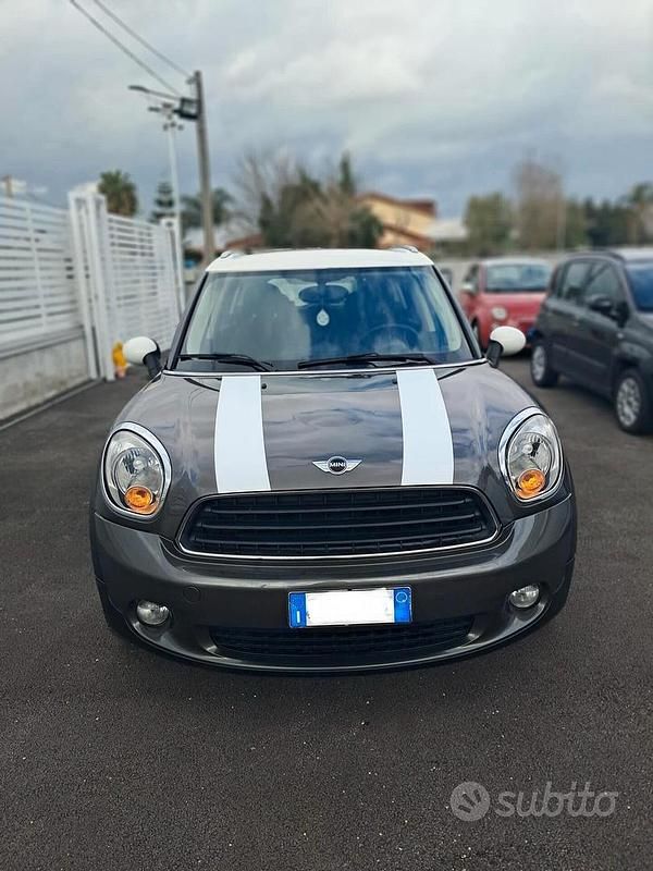 Second-hand Mini Cooper D Countryman 90 CP (66 kW) 2011 Gri SUV