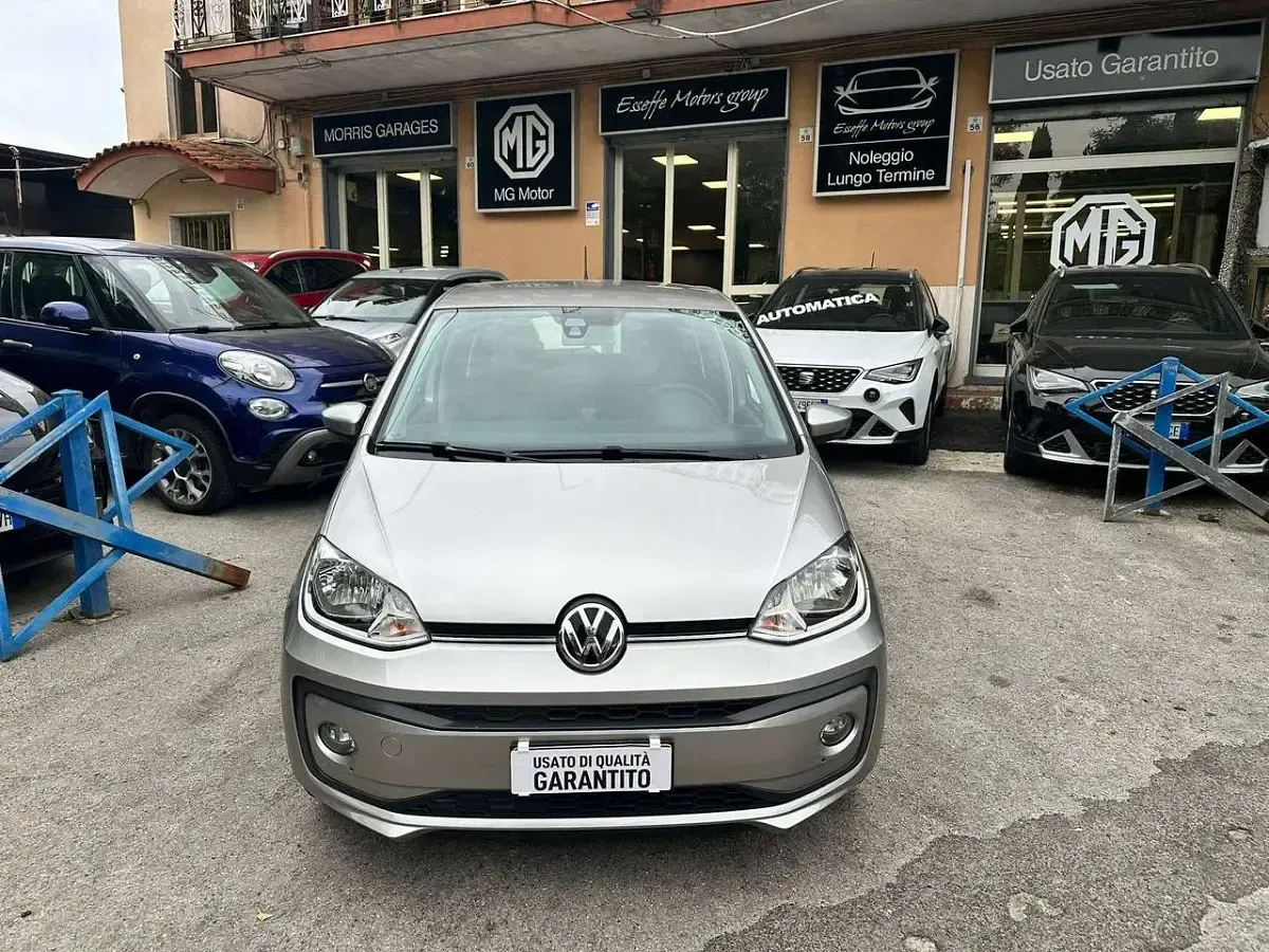 Usata VW up! Move 60 CV (44 kW) 2018 Argento Utilitaria
