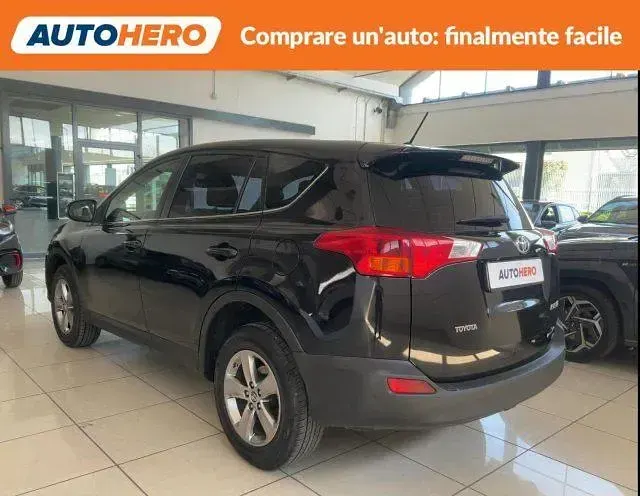 Begagnad Toyota RAV4 Active 124 HK (91 kW) 2015 Svart SUV