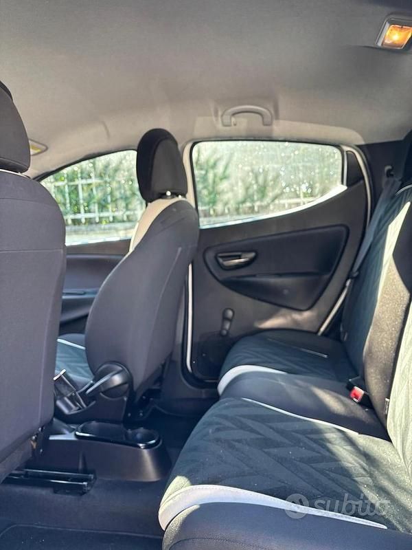 Usata Lancia Ypsilon 2016 Utilitaria