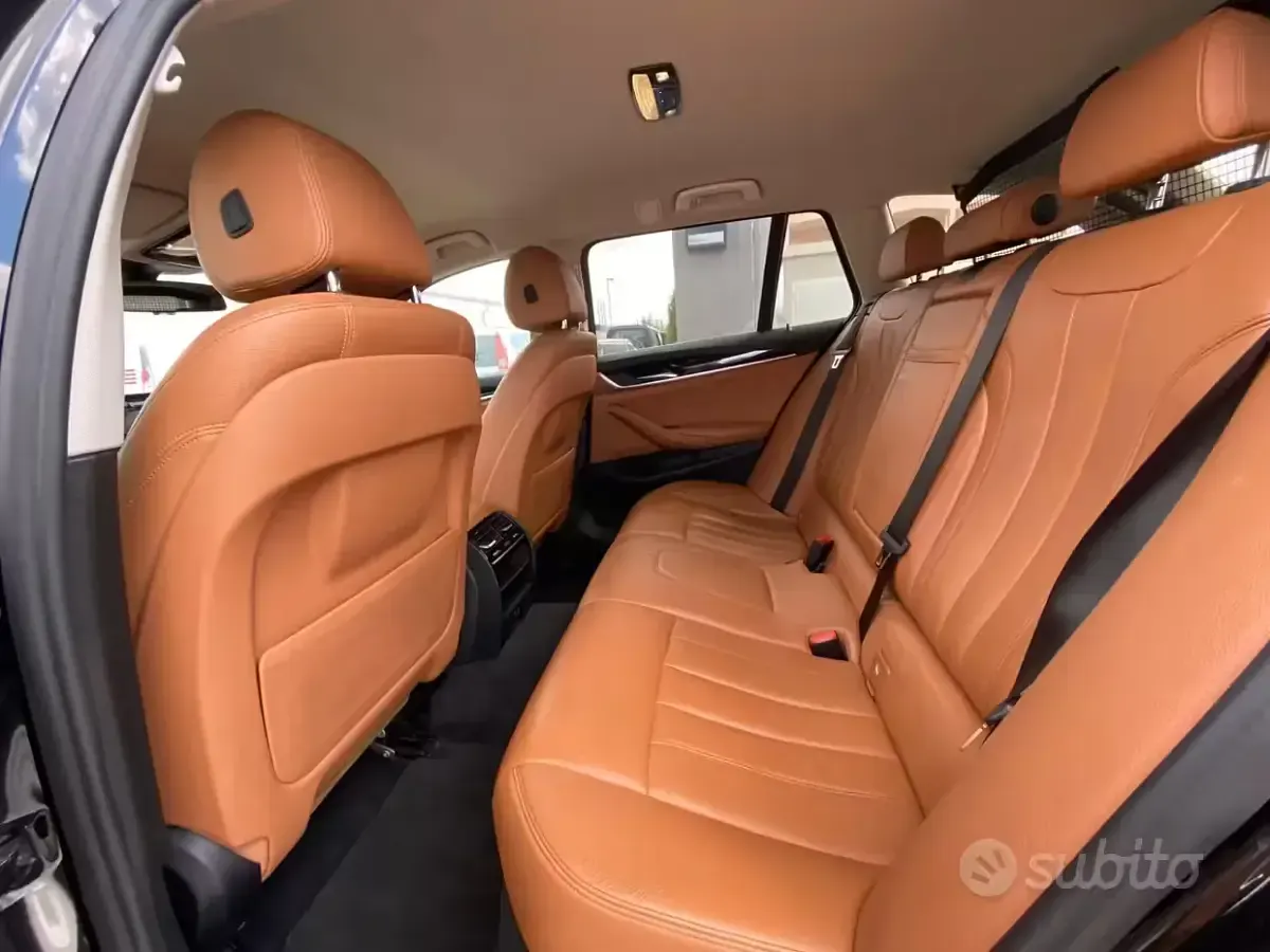 Usata BMW 520 190 CV (139 kW) 2018 Blu Station wagon