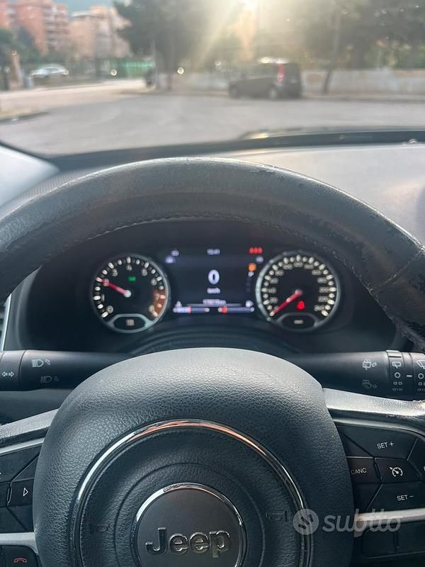 Usata Jeep Renegade 170 CV (125 kW) 2016 Nero SUV