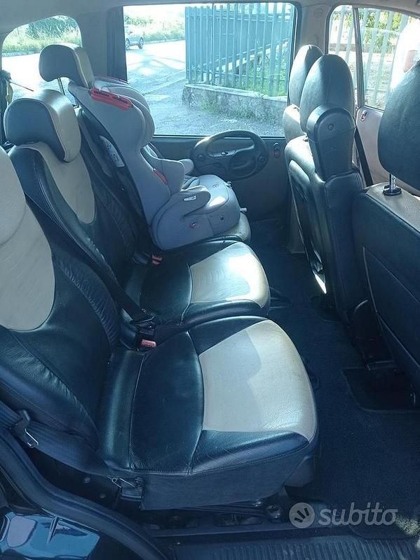 Usata Fiat Multipla 120 CV (88 kW) 2007 Nero Monovolume