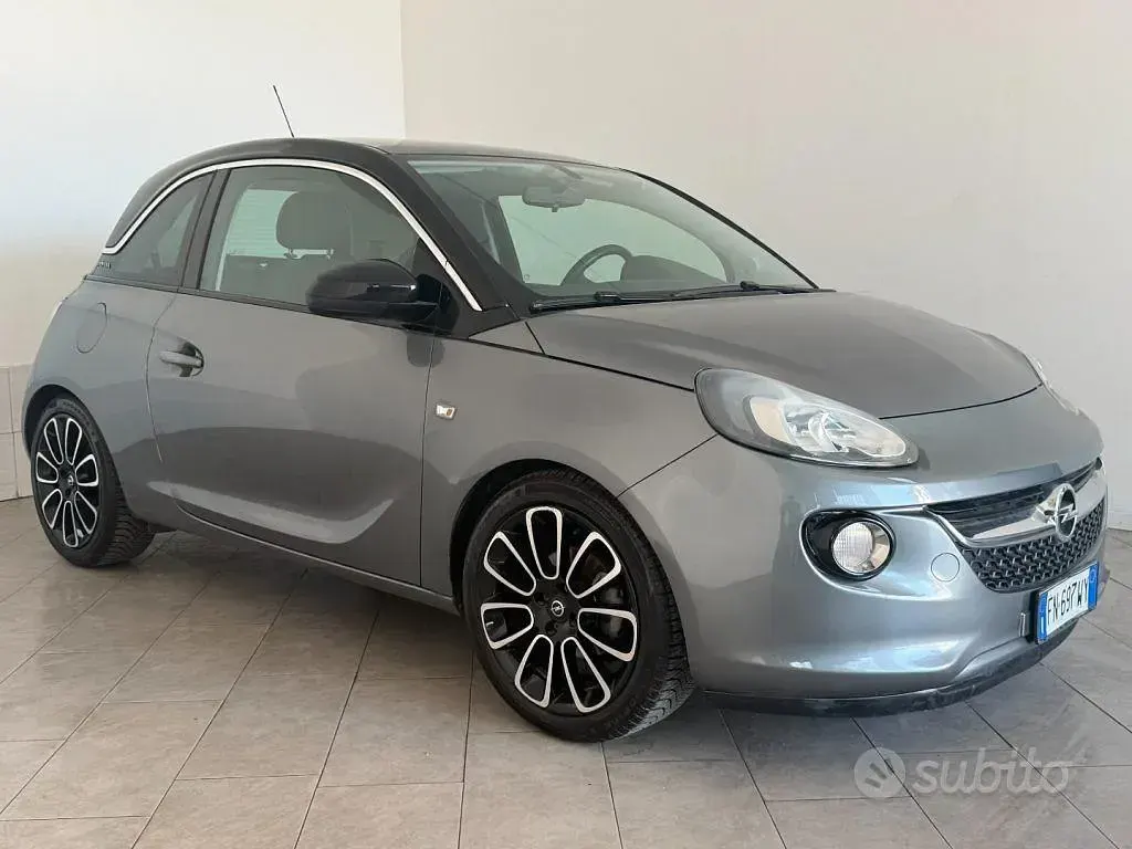 Usata Opel Adam Rocks Rocks 69 CV (50 kW) 2018 Grigio Utilitaria
