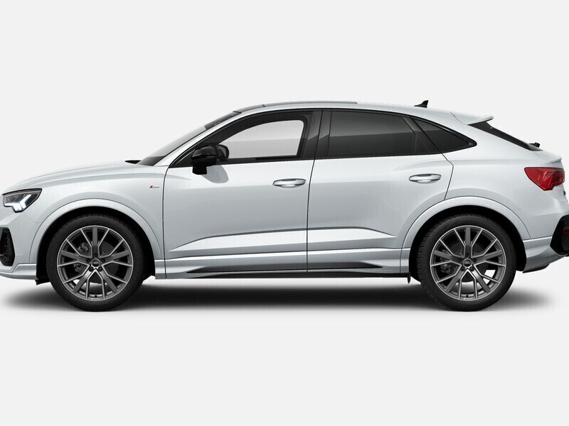 Usato 2023 Audi Q3 1.4 Benzin 245 CV (61.000 €)