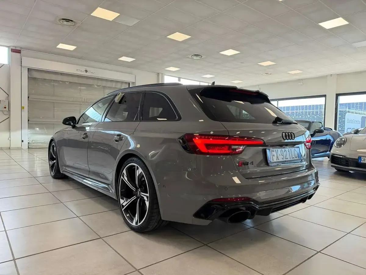 Usata Audi RS4 Ambiente 450 CV (330 kW) 2019 Grigio Station wagon
