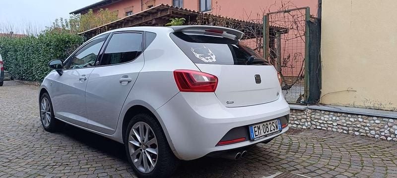 Usata Seat Ibiza Sport 105 CV (77 kW) 2012 Berlina
