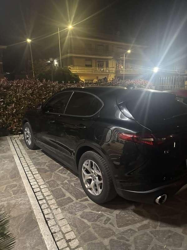 Usata Alfa Romeo Stelvio Business 190 CV (139 kW) 2020 SUV