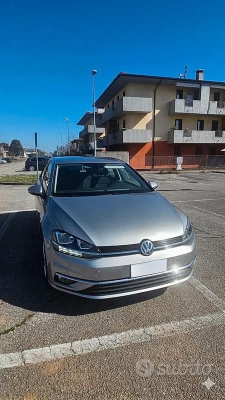 Usata VW Golf VII 2018 Utilitaria