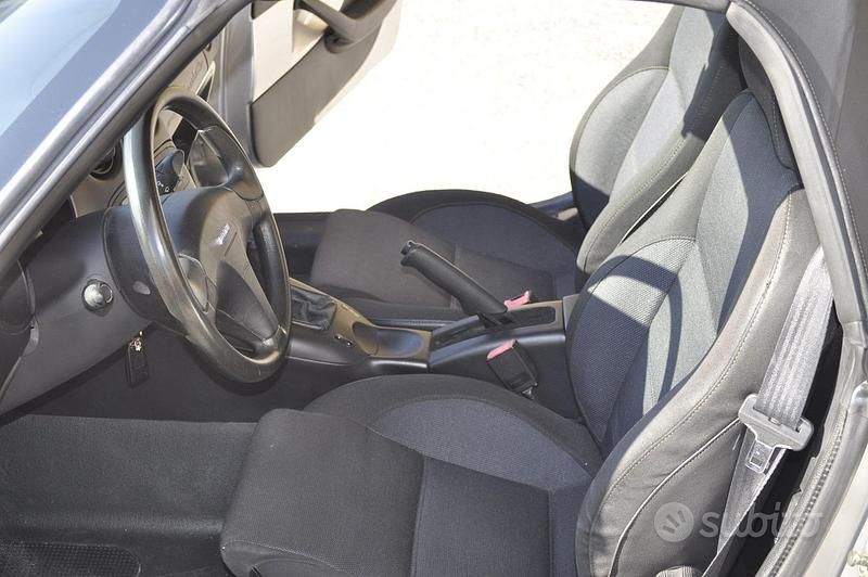 Usata Fiat Barchetta 130 CV (95 kW) 1996 Grigio Cabrio