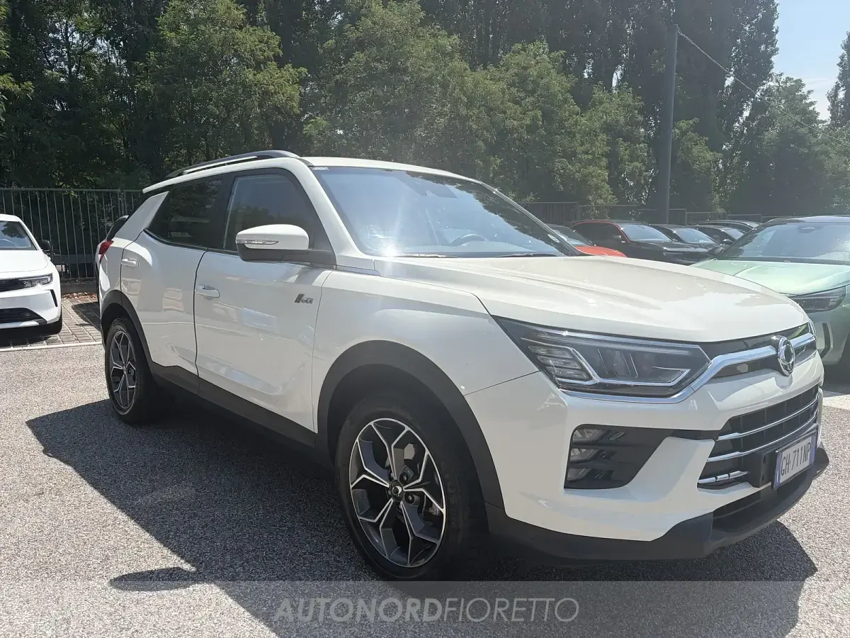 Usata SsangYong Korando 163 CV (119 kW) 2023 Bianco SUV