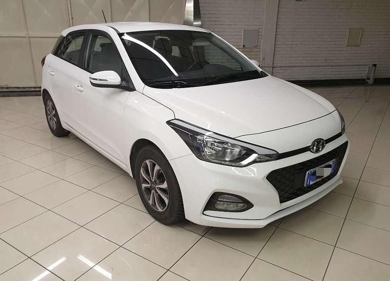 Usata 2019 Hyundai i20 Due volumi | 12.000 € (Molto cara) - Immagine 1/4