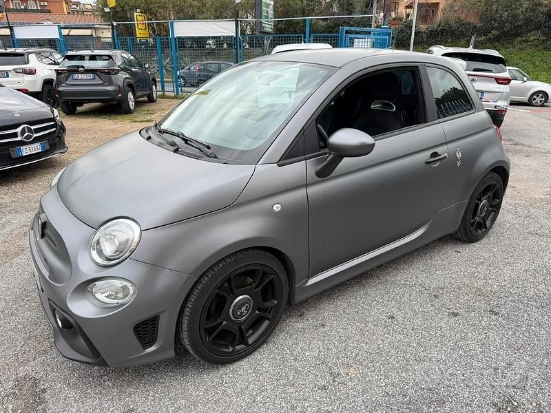 Usata Abarth 595 Pista 165 CV (121 kW) 2021 Grigio Utilitaria