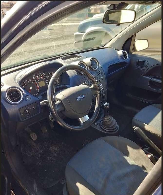 Usata Ford Fiesta 68 CV (50 kW) 2008 Utilitaria