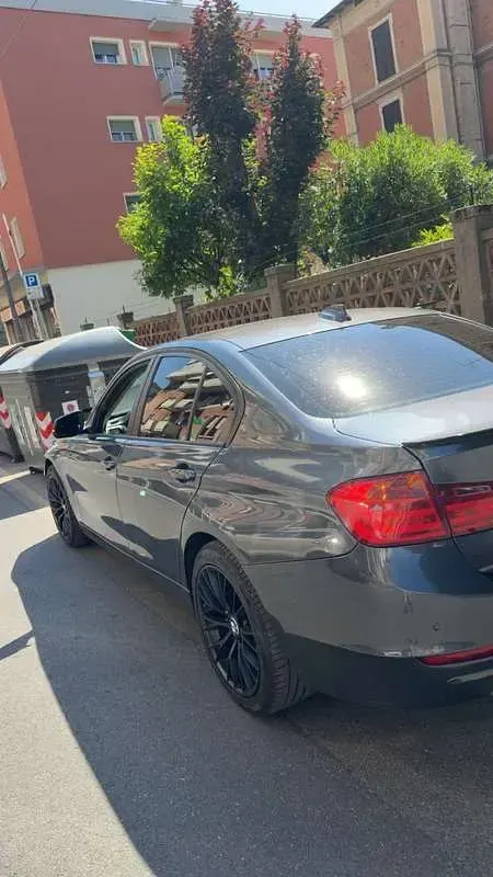 Usata BMW 316 116 CV (85 kW) 2014 Grigio Berlina