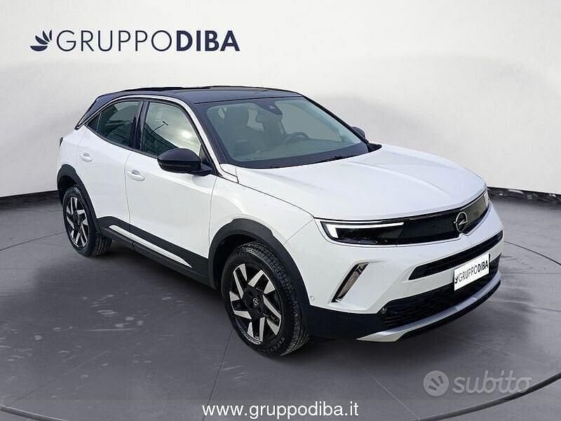Usata Opel Mokka Elegance 110 CV (80 kW) 2022 Bianco SUV
