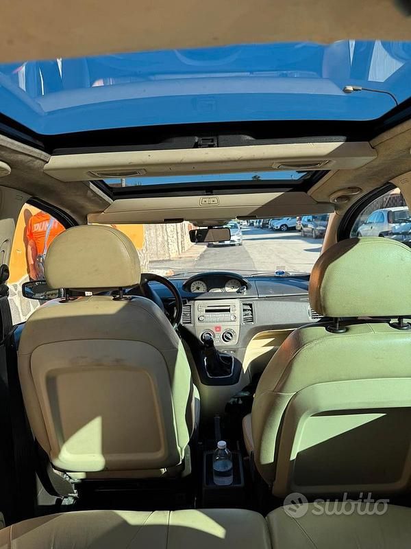 Usata Lancia Musa 90 CV (66 kW) 2007 Monovolume