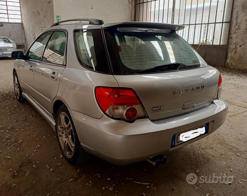 Usato 2004 Subaru Impreza 2.0 Benzin 224 CV (9.900 €)